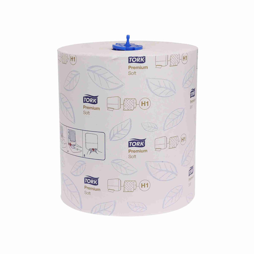 Tork H1 Matic Premium Soft 2-lags håndklæderulle, 100 m x 6 rl. Blødt og holdbart papir med QuickDry™ teknologi for effektiv aftørring. Perforeret for ét-ark-ad-gangen funktion, reducerer forbrug og forbedrer hygiejne. Passer til Tork Matic H1 dispenser. Elegant bladmønster for et stilfuldt look.