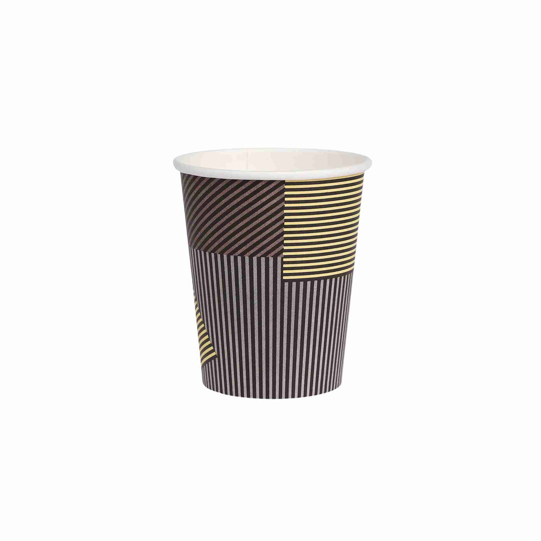 Kaffebæger Enjoy 24 cl, 50 stk. Papkrus til varme drikke – ideelle til to-go kaffe og te. Passer i kopholdere. Låg kan tilkøbes separat. Praktisk løsning til events, kontor og café.