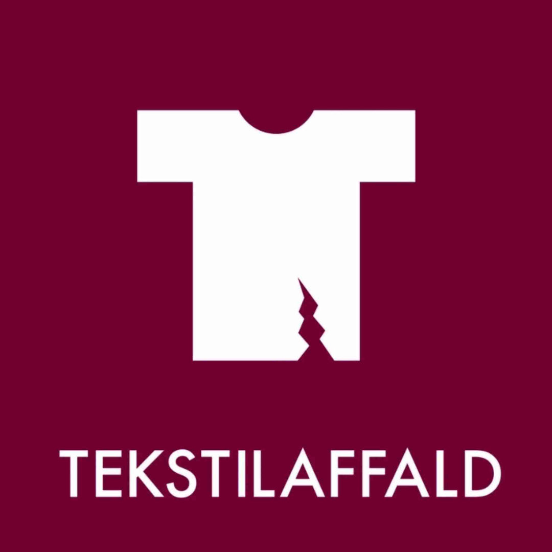 Piktogram til tekstilaffald, 12x12 cm, selvklæbende, bordeauxrød baggrund med tydelig tekst, velegnet til affaldssortering og nem rengøring.