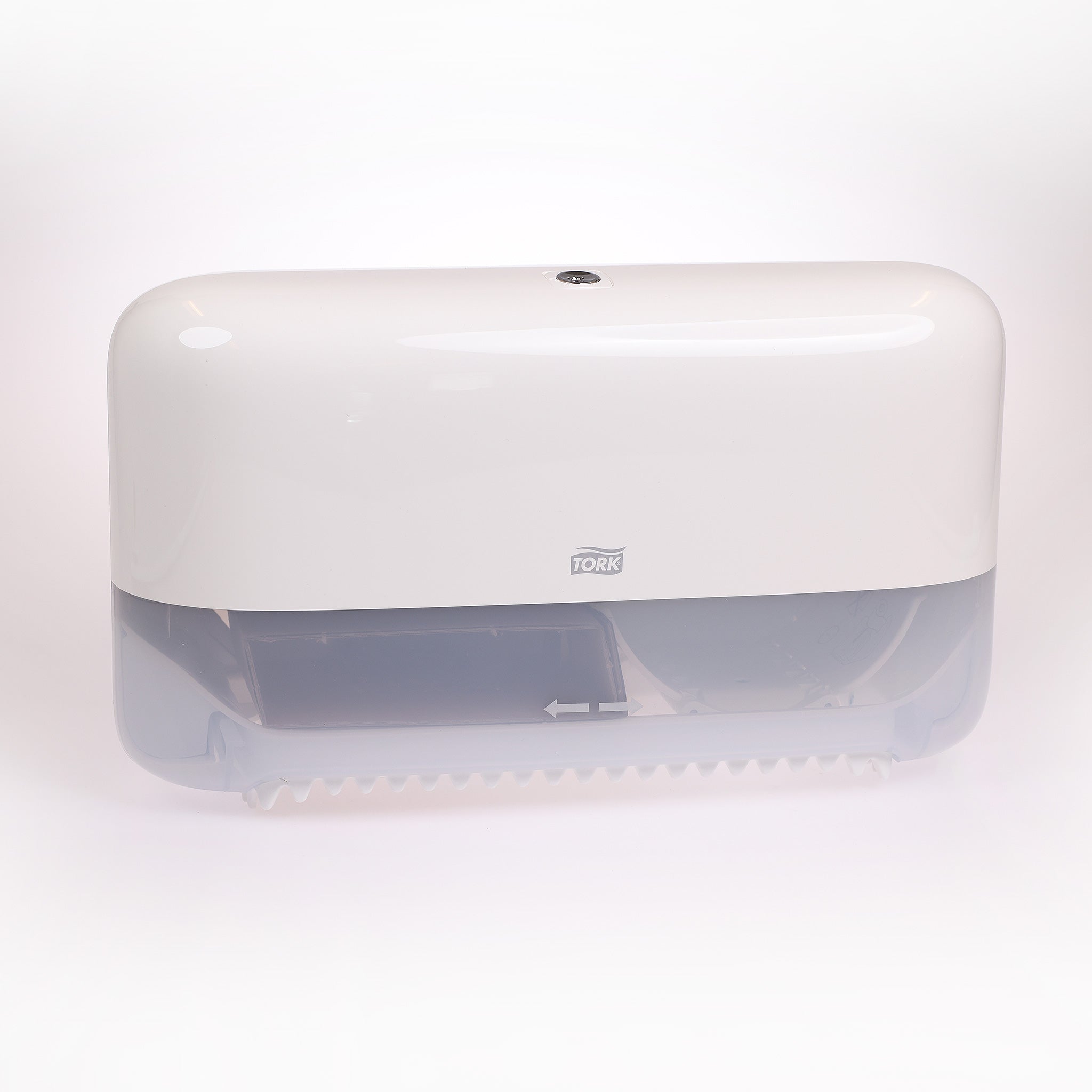Toiletpapirdispenser Tork Twin T7 Mid. Kan indeholde 2 ruller med 9 gange mere toiletpapir end 2 traditionelle toiletruller.
